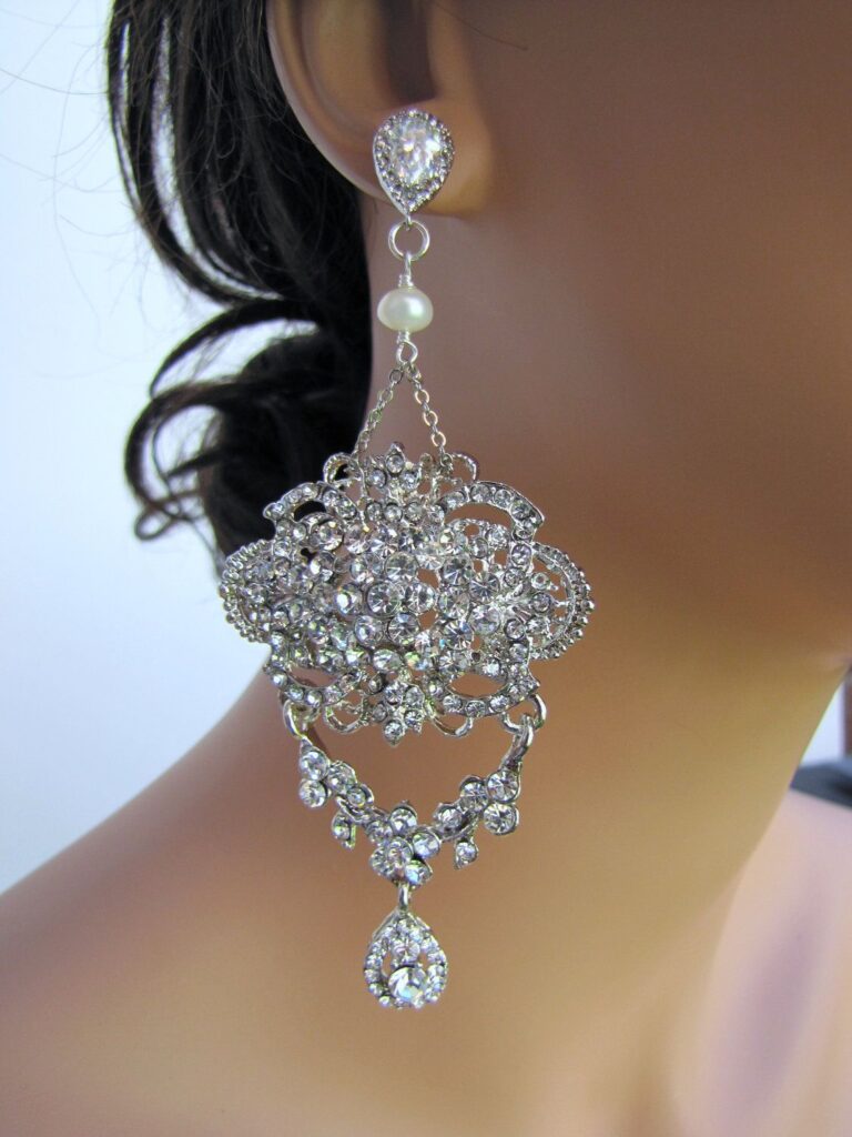 Don’t Neglect the Earrings when it comes to choosing a bridal get up